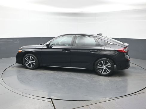 Certified 2024 Honda Civic LX image 3