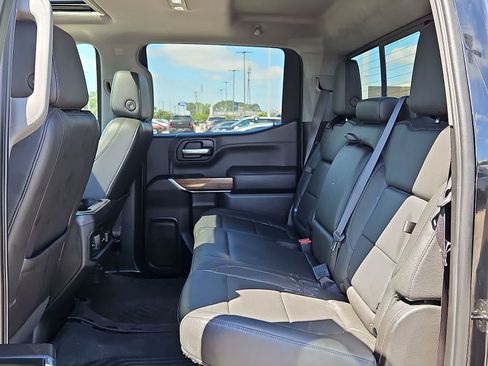 Used 2020 Chevrolet Silverado 1500 LT Trail Boss AWD/4WD image 31