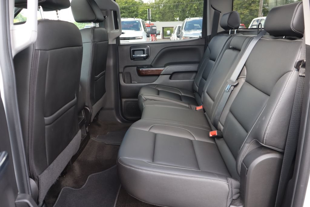 Used 2018 GMC Sierra 1500 SLT w/ SLT Premium Package AWD/4WD image 24