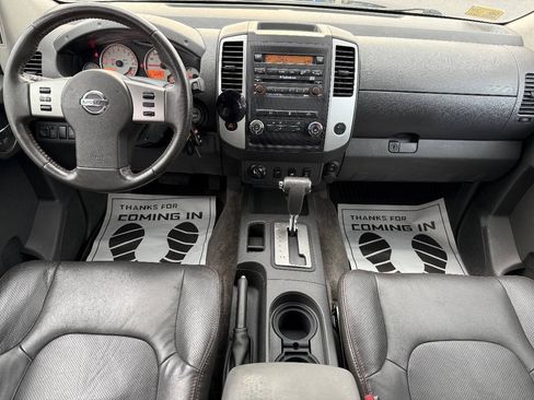 Used 2011 Nissan Xterra PRO-4X w/ Pro-4x Leather Pkg AWD/4WD image 17