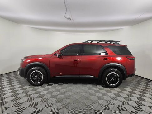 Used 2024 Nissan Pathfinder Rock Creek AWD/4WD image 2