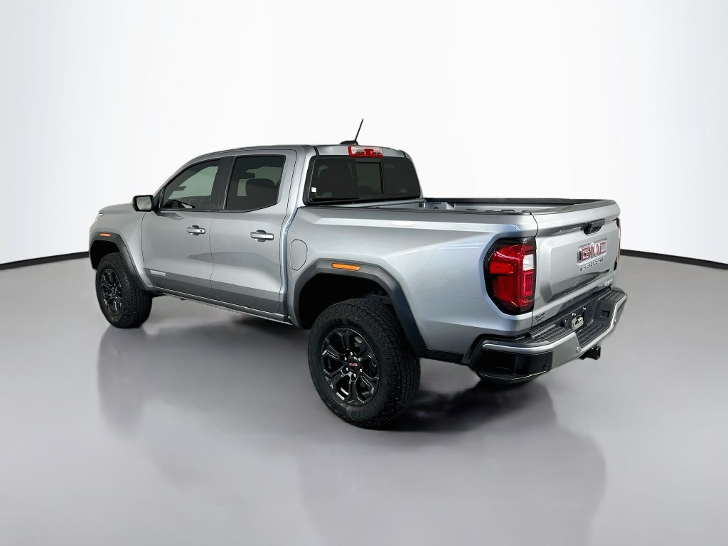 Used 2025 GMC Canyon Elevation w/ Technology Package RWD image 5