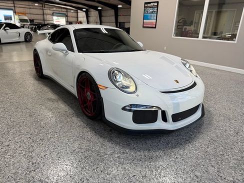 Used 2015 Porsche 911 GT3 w/ Sound Package Plus RWD image 13