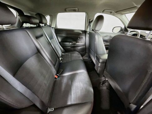 Used 2024 Mitsubishi Outlander Sport AWD image 40