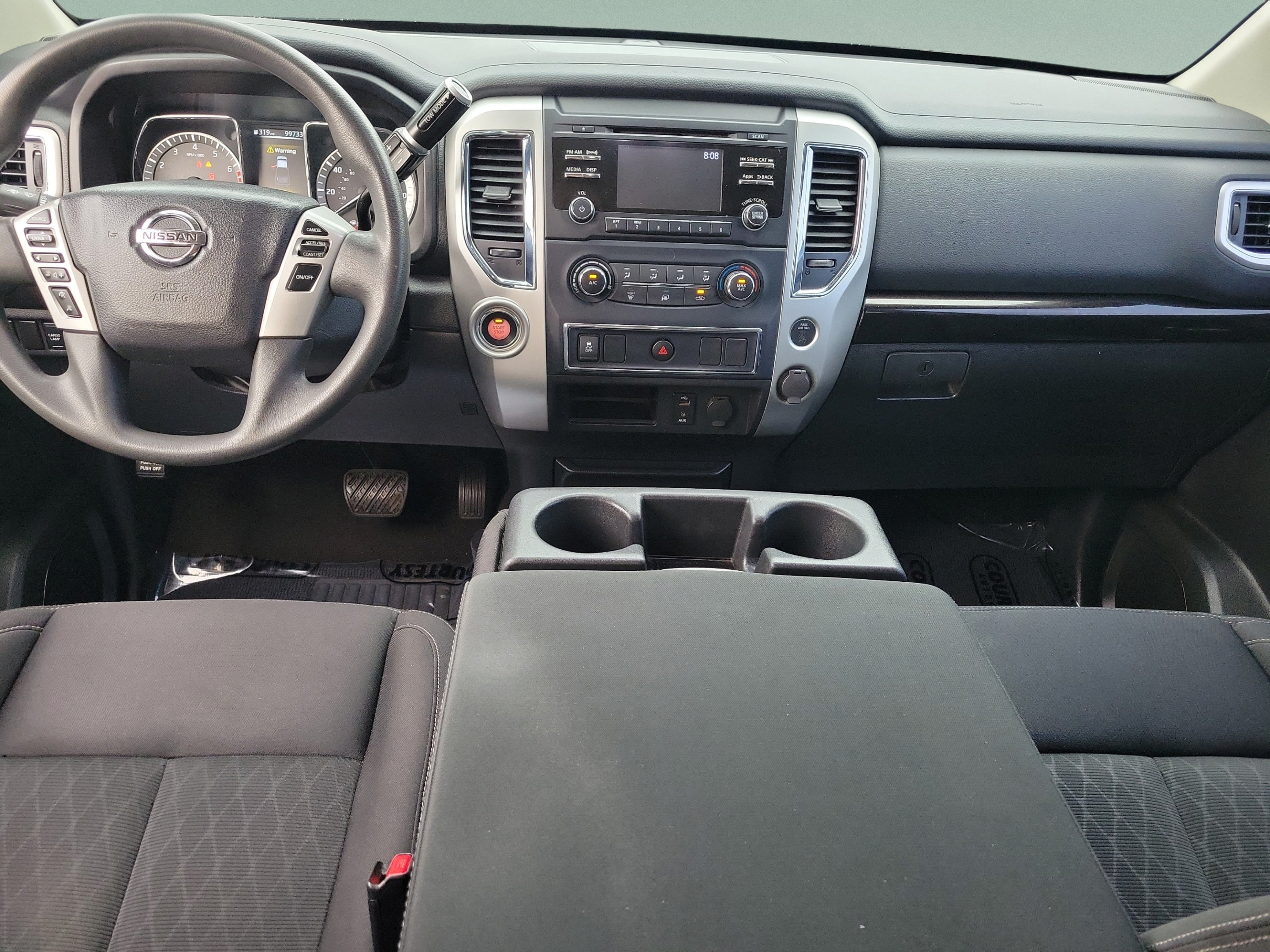Used 2017 Nissan Titan SV RWD image 15