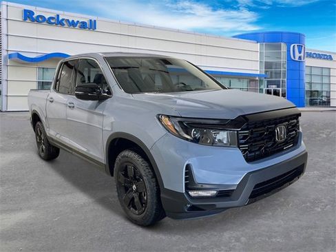 New 2026 Honda Ridgeline Black Edition image 9