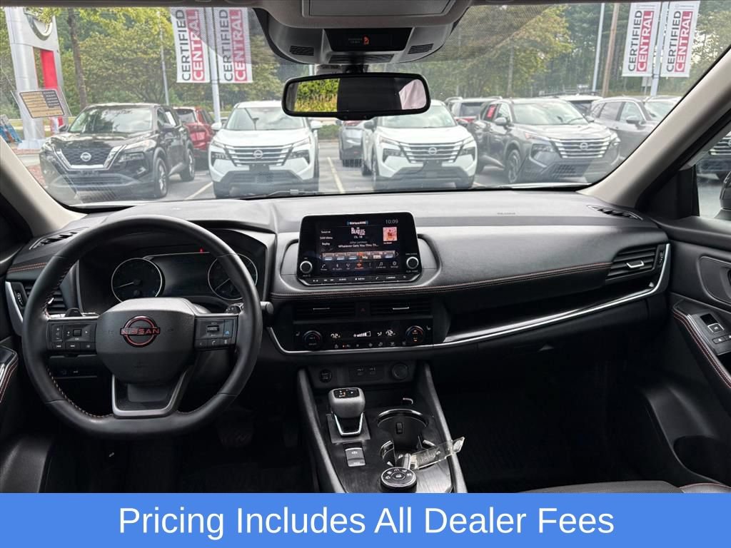 Used 2026 Nissan Rogue SV w/ Rock Creek Premium Package AWD/4WD image 8