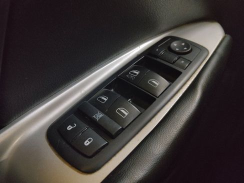 Used 2017 Dodge Journey SE FWD image 27