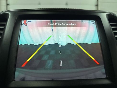 Used 2020 Jeep Cherokee Trailhawk w/ Comfort/Convenience Group image 26