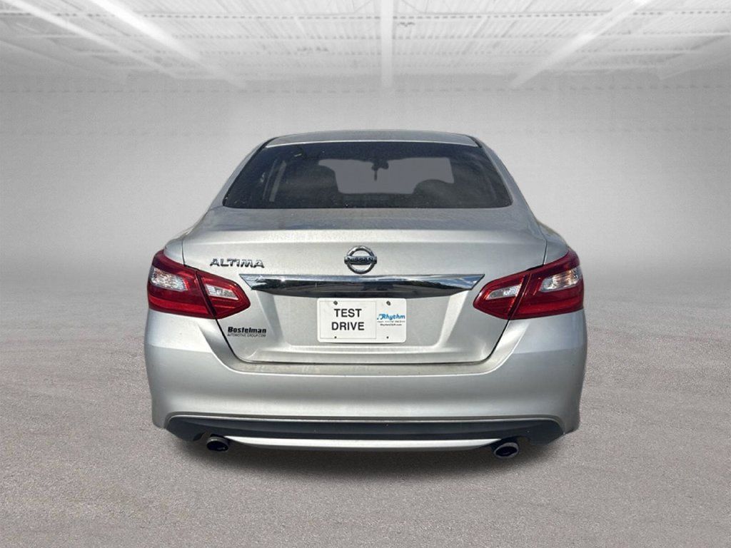 Used 2016 Nissan Altima 2.5 S w/ Power Driver Seat Package FWD image 7