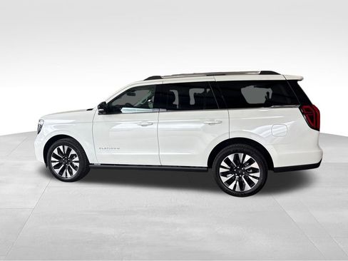 New 2026 Ford Expedition Platinum w/ Driver's Package AWD/4WD image 2