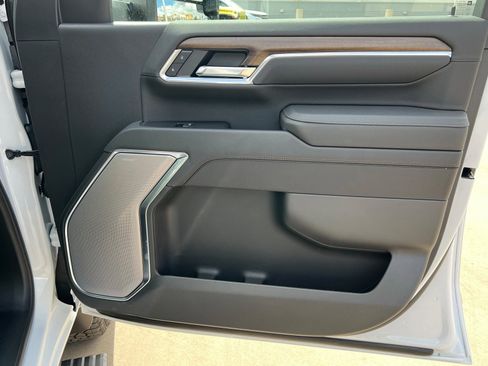 New 2026 Chevrolet Silverado 2500 High Country w/ Technology Package image 23