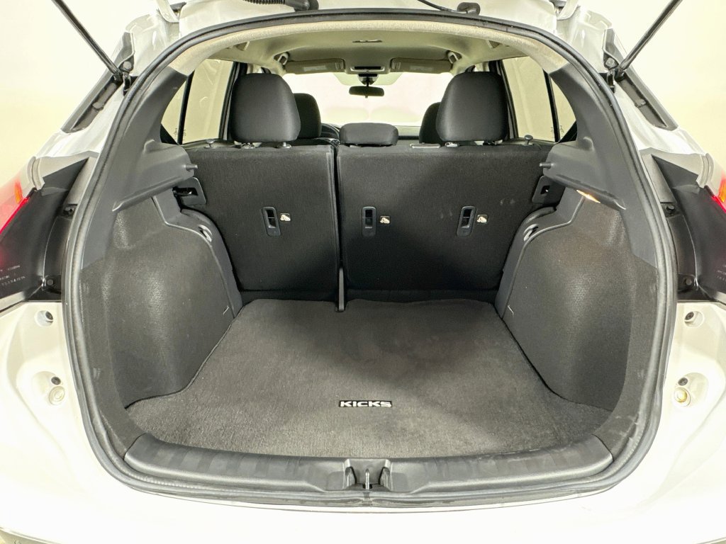 Used 2024 Nissan Kicks S FWD image 29
