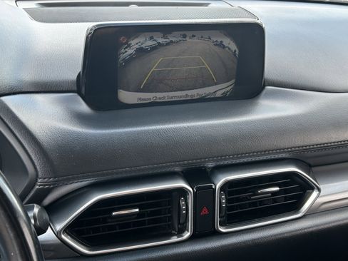 Used 2019 MAZDA CX-5 Touring image 26