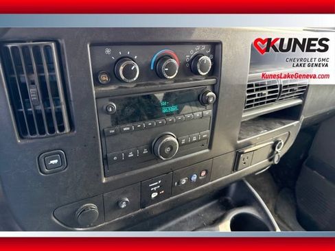 Used 2023 Chevrolet Express 3500 LS RWD image 16