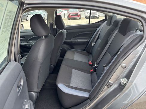 Used 2025 Nissan Versa SV FWD image 23