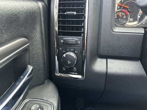 Used 2013 RAM 1500 Sport w/ Sport Premium Group AWD/4WD image 18