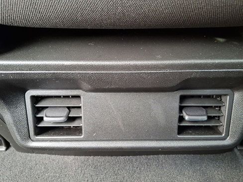 Used 2023 Chevrolet Silverado 1500 Custom image 20