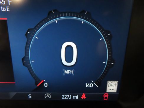 Used 2025 Ford F150 Raptor AWD/4WD image 16
