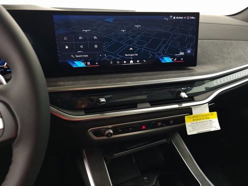 Used 2026 BMW X5 xDrive40i w/ Parking Assistance Package image 16