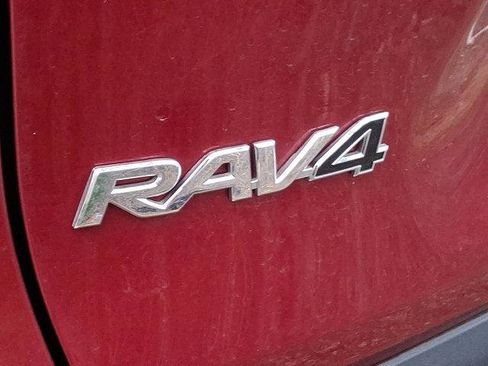 Certified 2023 Toyota RAV4 XLE AWD/4WD image 7
