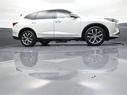 Certified 2023 Acura MDX SH-AWD w/ Technology Package image 31