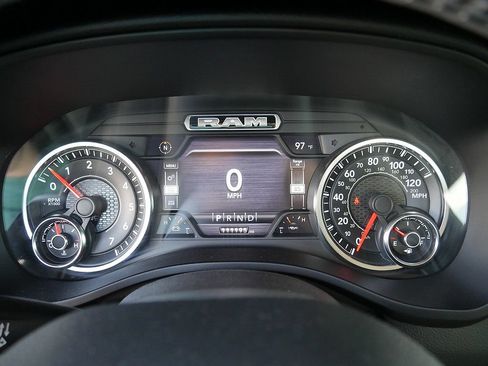 Used 2020 RAM 1500 Big Horn AWD/4WD image 29
