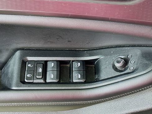 Used 2024 Jeep Grand Cherokee L Laredo image 21