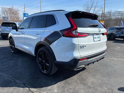 Used 2023 Honda CR-V Sport Touring image 5