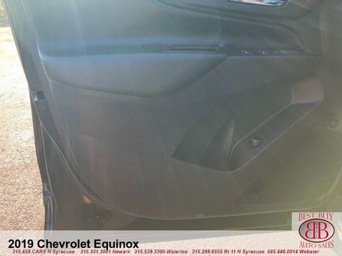 Used 2019 Chevrolet Equinox LT AWD/4WD image 9