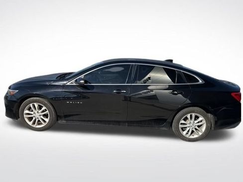 Used 2016 Chevrolet Malibu LT w/ Leather Package FWD image 12