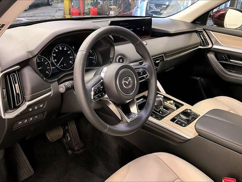 Used 2024 MAZDA CX-90 3.3 Turbo w/ Premium Package AWD/4WD image 13