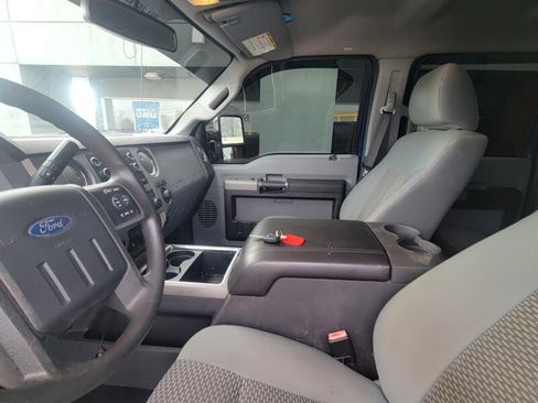 Used 2011 Ford F350 XLT w/ XLT Premium Pkg image 10