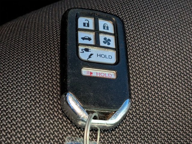 Used 2018 Honda Clarity Plug-In Hybrid image 28