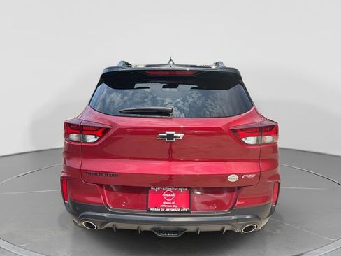 Used 2022 Chevrolet TrailBlazer RS w/ Sun and Liftgate Package FWD image 5
