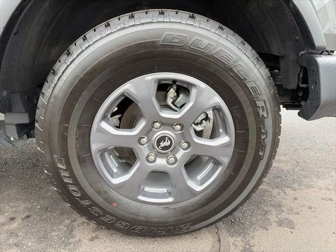 Used 2025 Ford Bronco Big Bend image 12