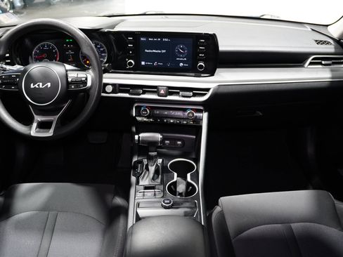 Used 2022 Kia K5 LXS image 10