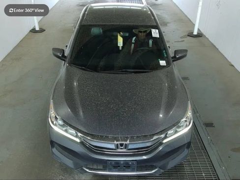 Used 2016 Honda Accord Sport image 2