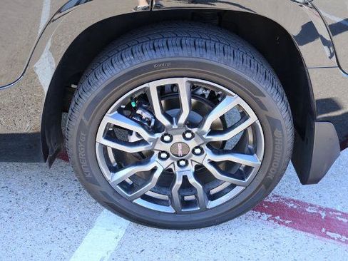 Used 2024 GMC Terrain Denali w/ Black Diamond Edition AWD/4WD image 11