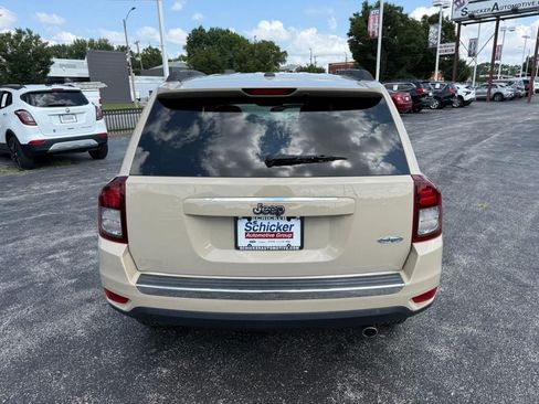 Used 2017 Jeep Compass High Altitude FWD image 8