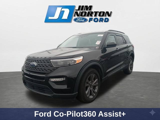 Used 2024 Ford Explorer XLT w/ Equipment Group 202A AWD/4WD image 4