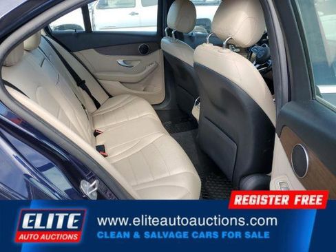 Used 2020 Mercedes-Benz C 300 4MATIC Sedan image 20
