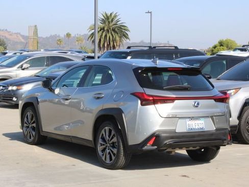 Used 2021 Lexus UX 250h F Sport AWD/4WD image 18