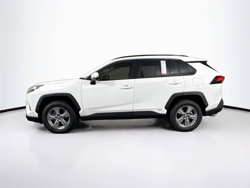 Certified 2024 Toyota RAV4 XLE AWD/4WD image 13