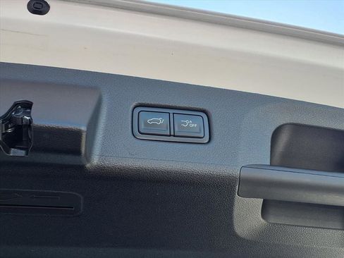 Used 2025 Kia Telluride S AWD/4WD image 31