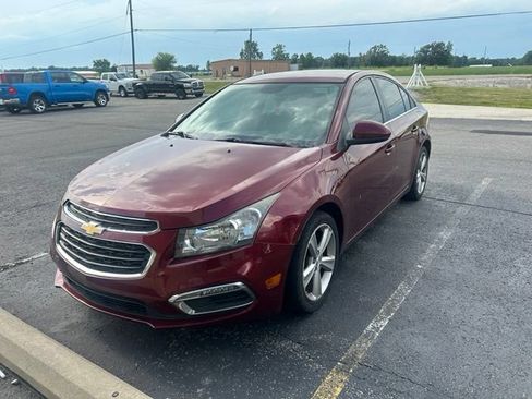Used 2016 Chevrolet Cruze LT FWD image 4