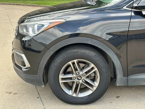 Used 2017 Hyundai Santa Fe Sport FWD image 35