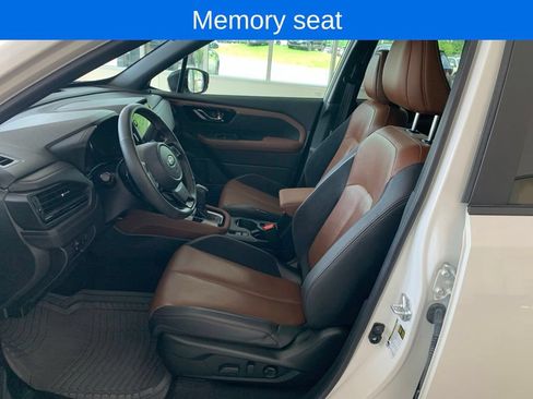 Used 2025 Subaru Forester Touring AWD/4WD image 9