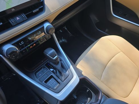 Used 2024 Toyota RAV4 Limited w/ Advanced Technology Package FWD image 26