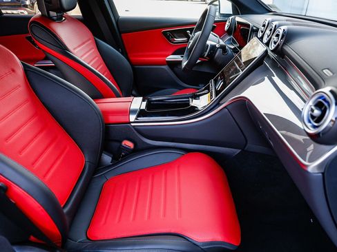 New 2026 Mercedes-Benz GLC 300 4MATIC image 17